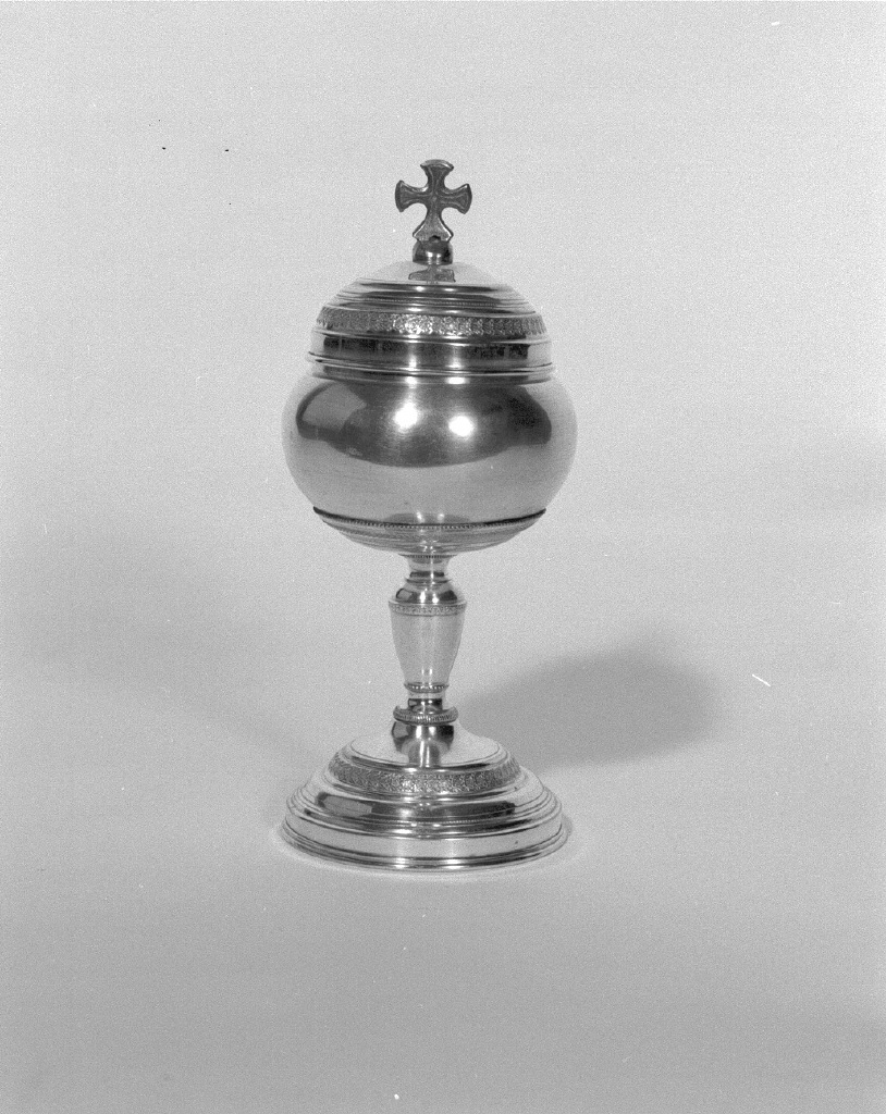 pisside - bottega veneta (primo quarto sec. XX)