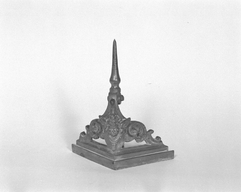 portacandele - bottega veneta (prima metà sec. XVIII)