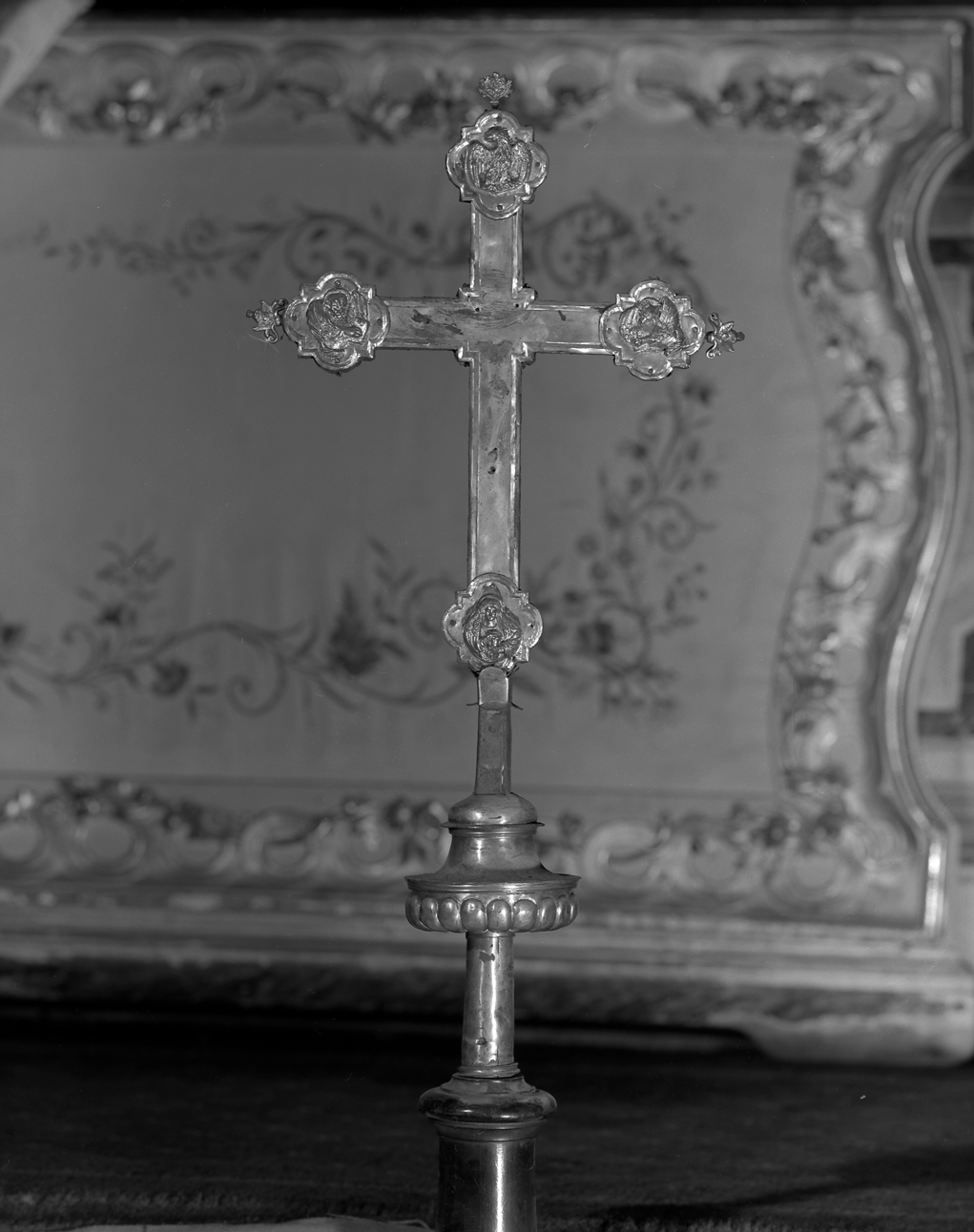 Cristo crocifisso (croce processionale) - bottega veneta (secc. XVI/ XVII)