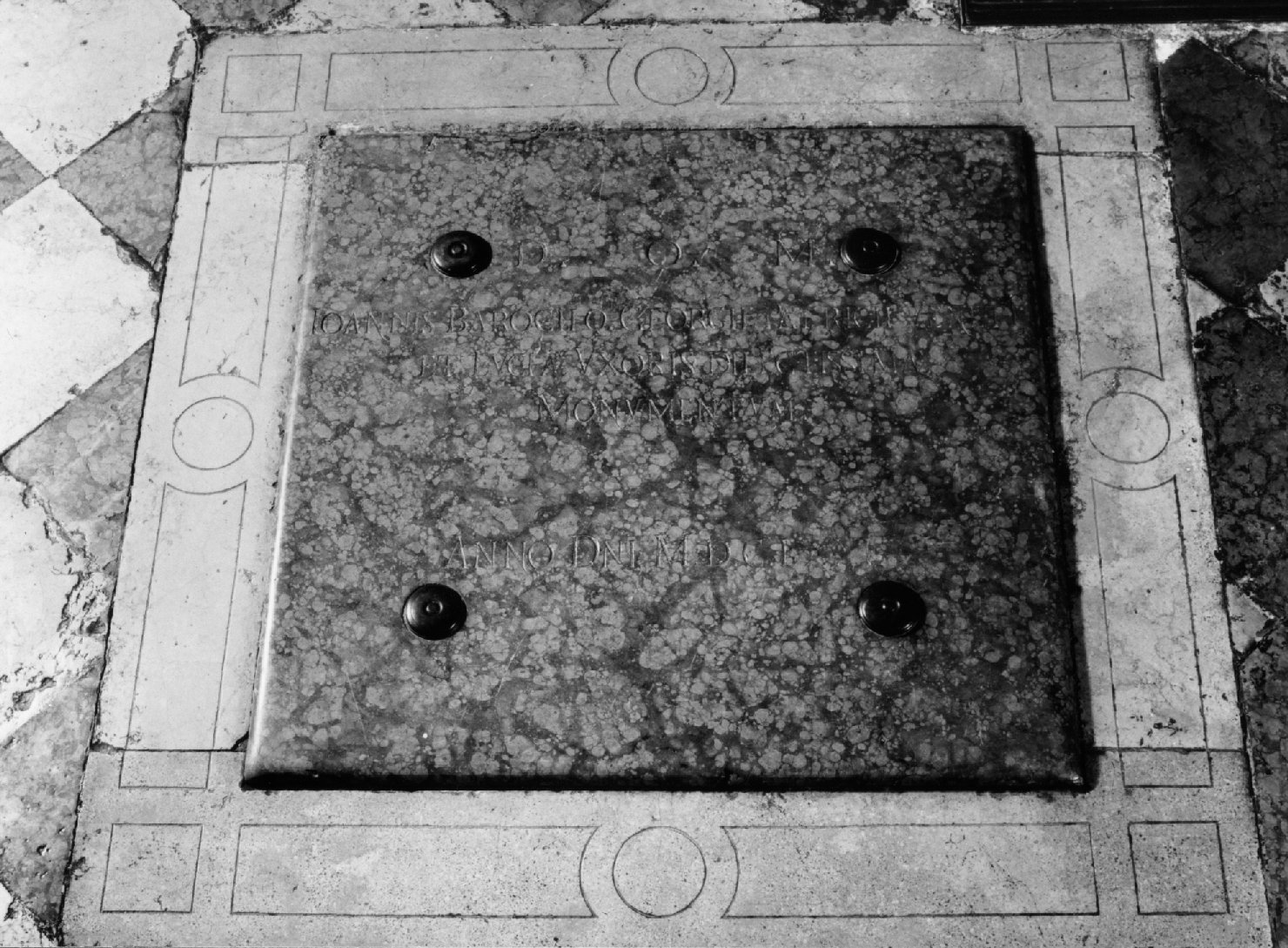 lastra tombale - bottega veneta (sec. XVII)