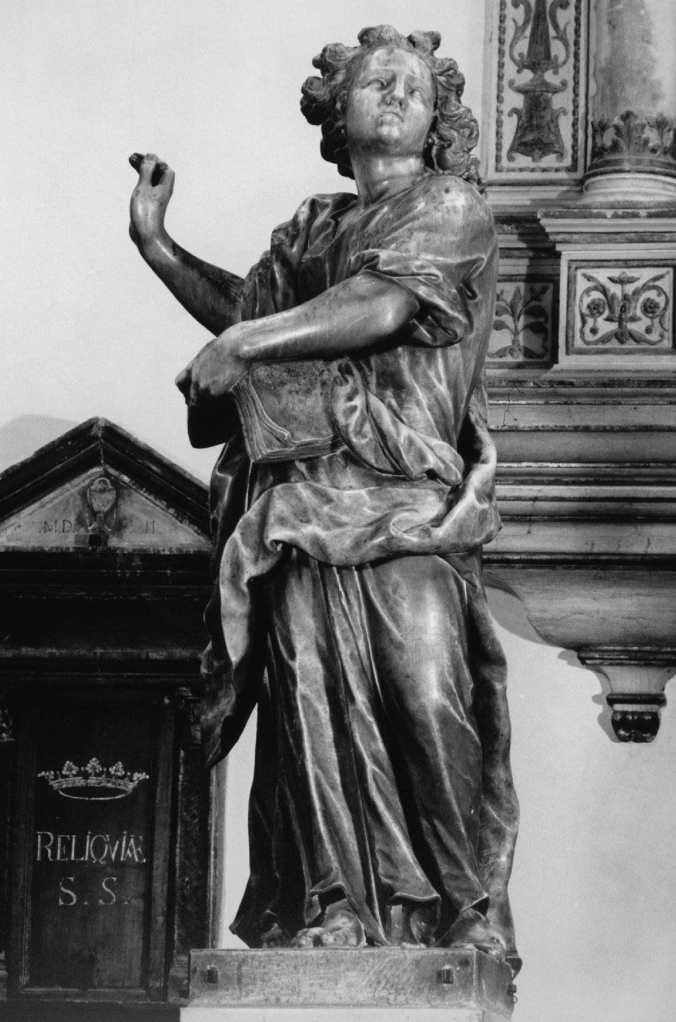 San Giovanni Evangelista (statua) di Merengo Arrigo (sec. XVII)