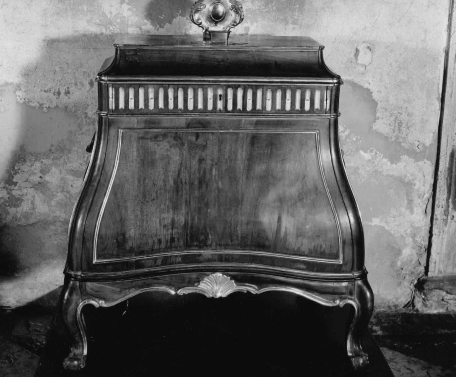 mobile - bottega veneta (sec. XVIII)