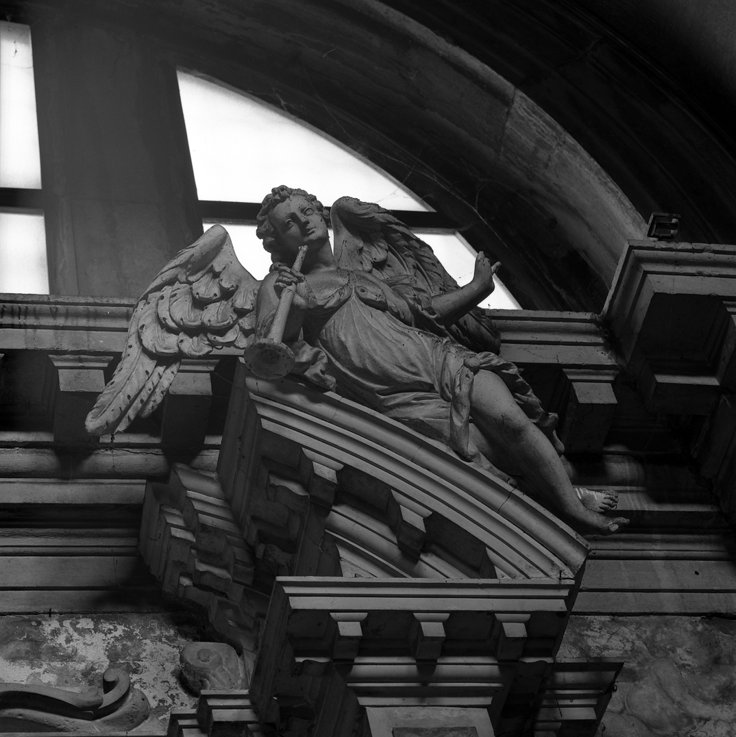 angelo (statua, elemento d'insieme) - ambito veneto (secc. XVII/ XVIII)