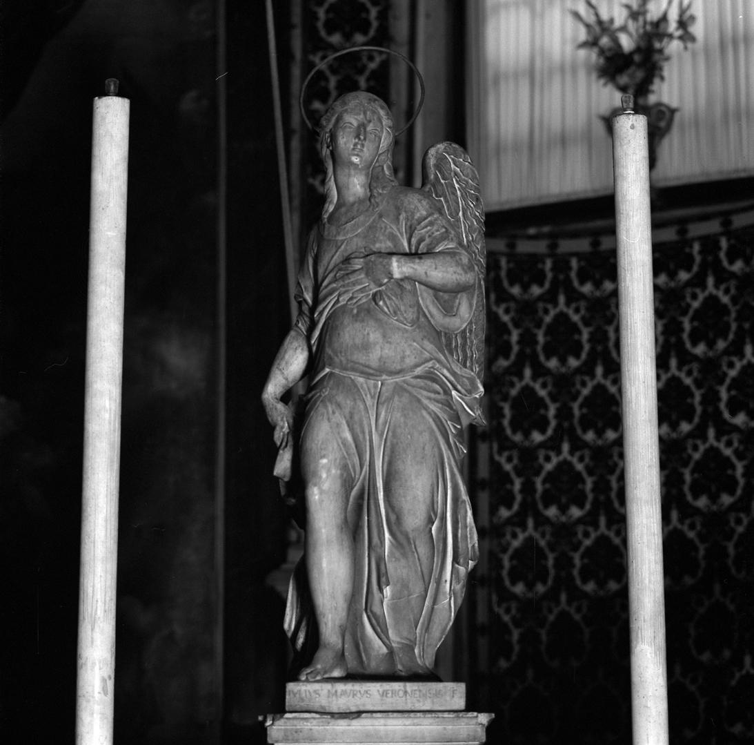 angelo (statua, elemento d'insieme) di Del Moro Giulio (seconda metà sec. XVII)