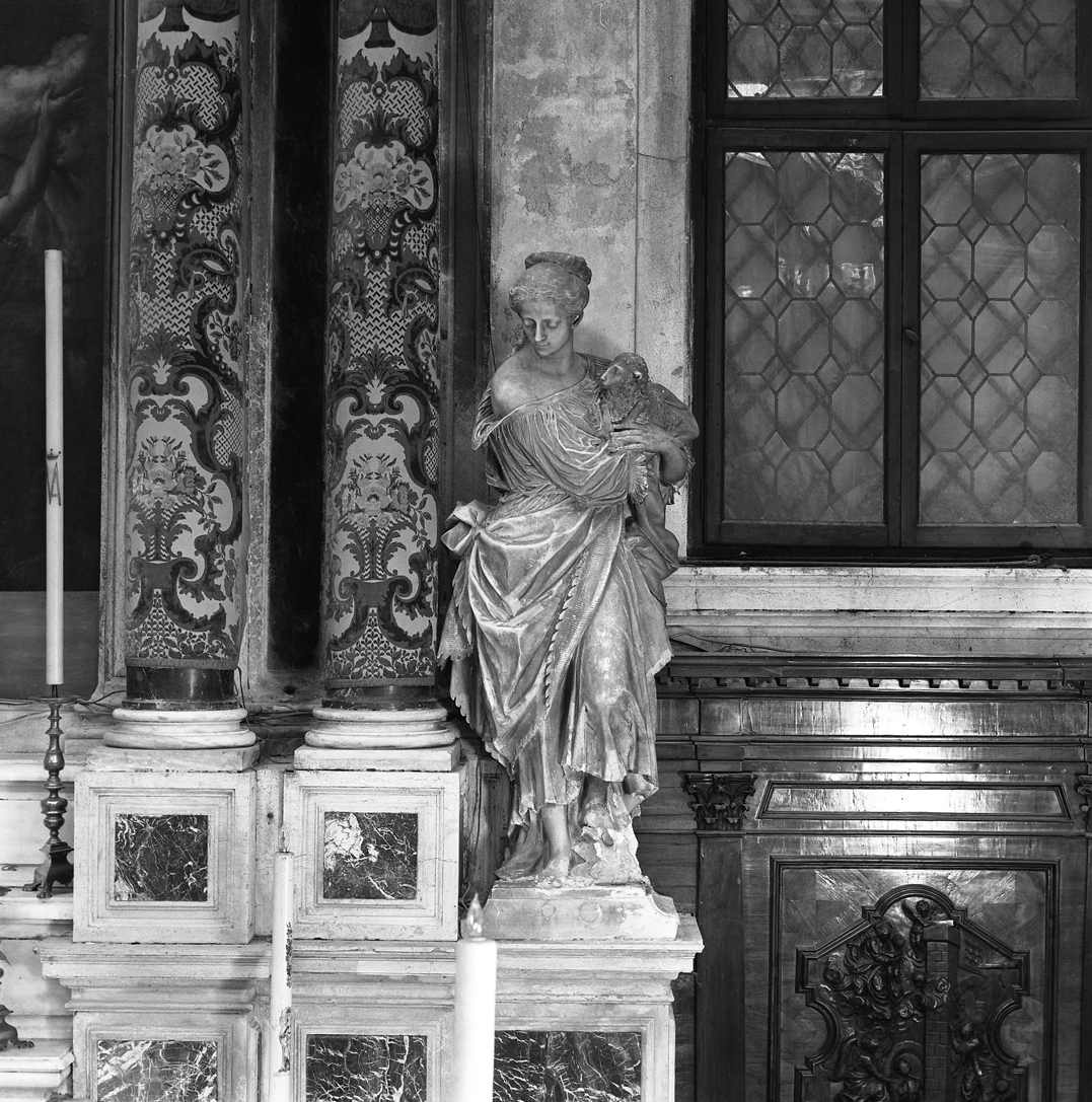 Mansuetudine (statua, elemento d'insieme) di Bernardi Giuseppe detto Giuseppe Torretti (sec. XVIII)