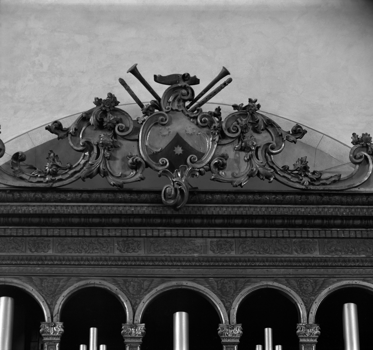 stemma (decorazione plastica, elemento d'insieme) - ambito veneto (sec. XVII)