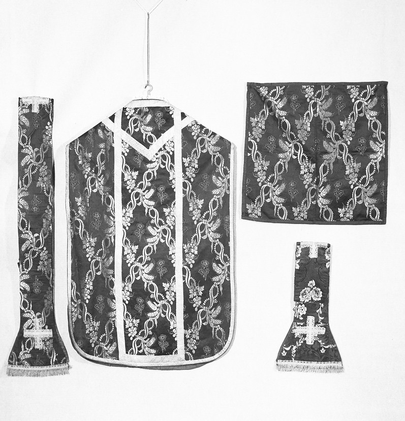 paramento liturgico, insieme - manifattura veneta (fine/inizio secc. XIX/ XX)