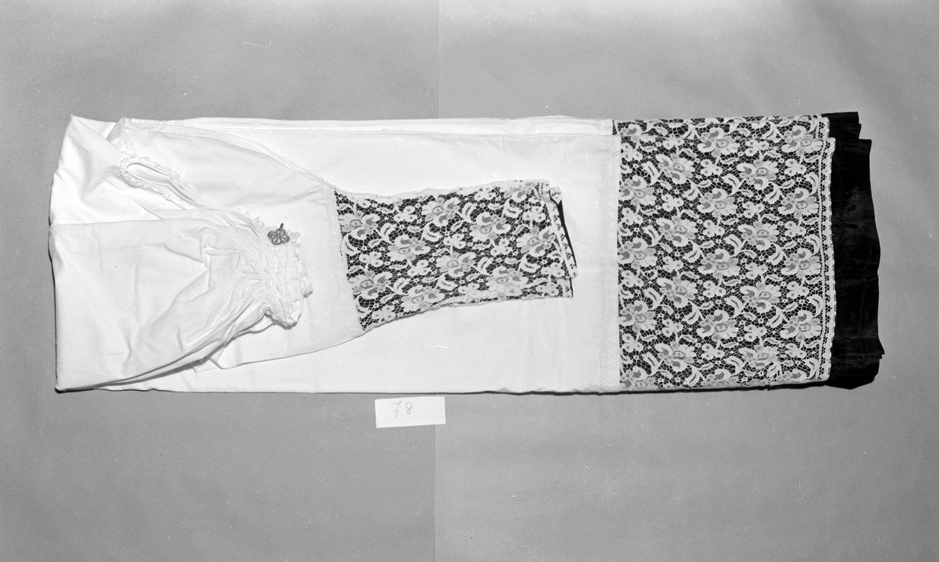 merletto di cotta - manifattura veneziana (fine/inizio secc. XVII/ XVIII)