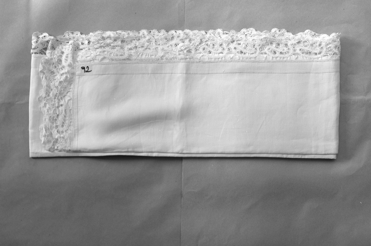 merletto di tovaglia d'altare - manifattura veneziana (seconda metà sec. XVII)