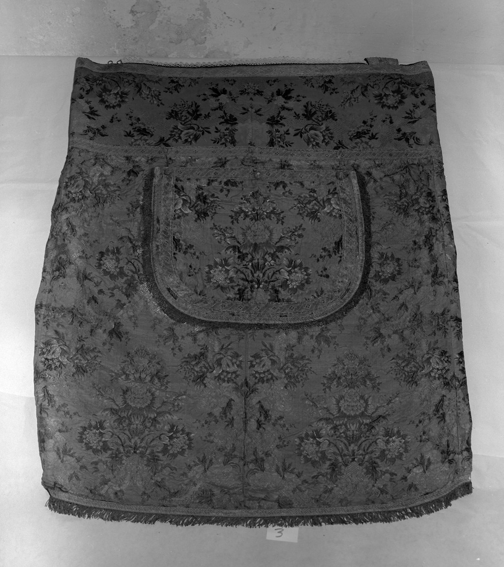 pianeta, elemento d'insieme - manifattura veneziana (metà sec. XVIII)