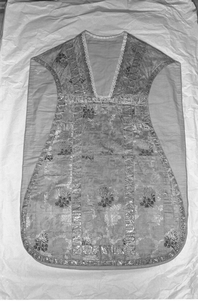 paramento liturgico, insieme - ambito veneto (prima metà sec. XIX)