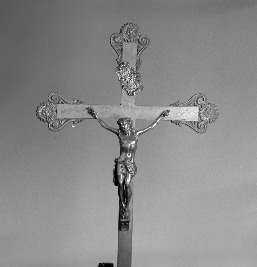 crocifisso - ambito veneto (primo quarto sec. XX)