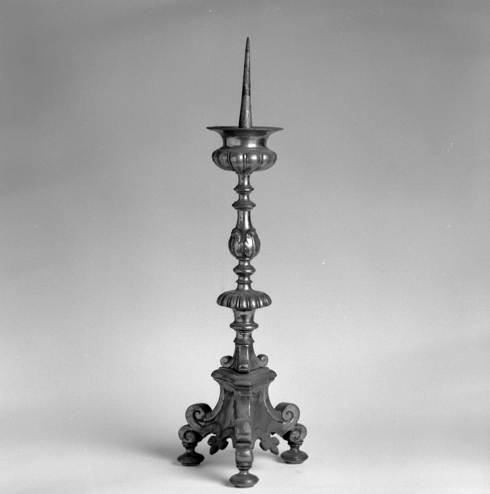 candeliere, serie - ambito veneto (primo quarto sec. XX)