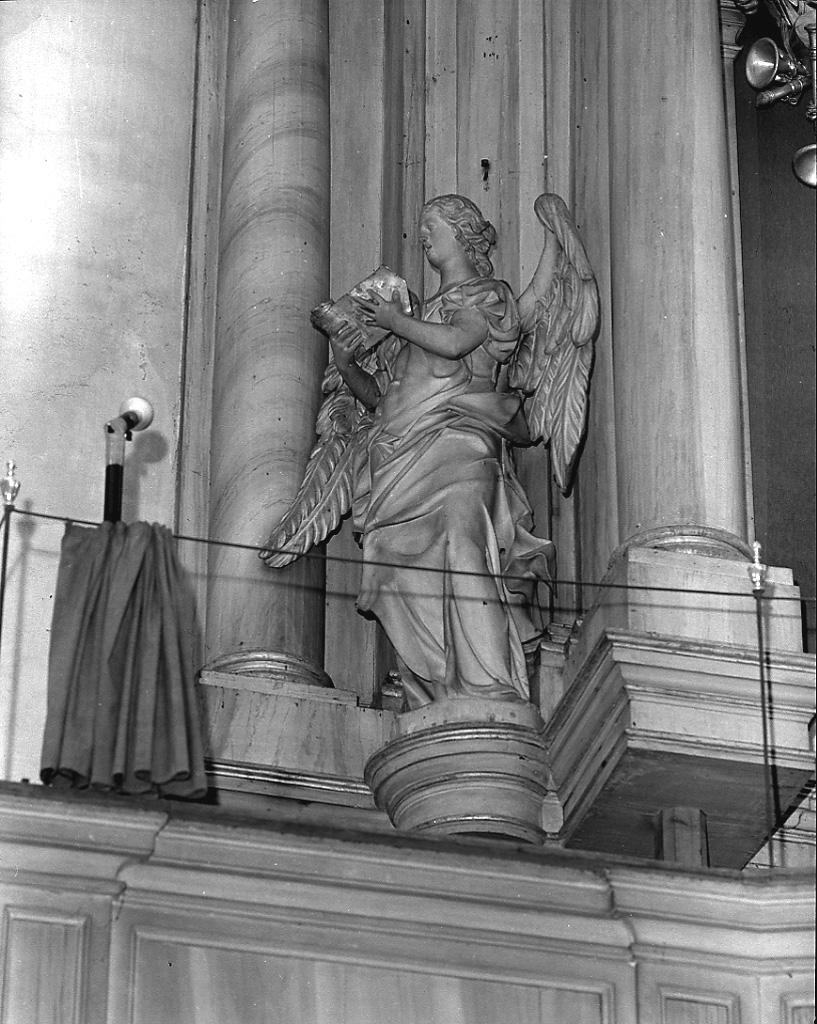 angelo musicante (statua, elemento d'insieme) di Marchiori Giovanni (sec. XVIII)