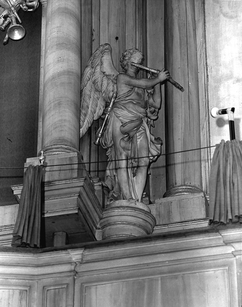 angelo musicante (statua, elemento d'insieme) di Marchiori Giovanni (sec. XVIII)