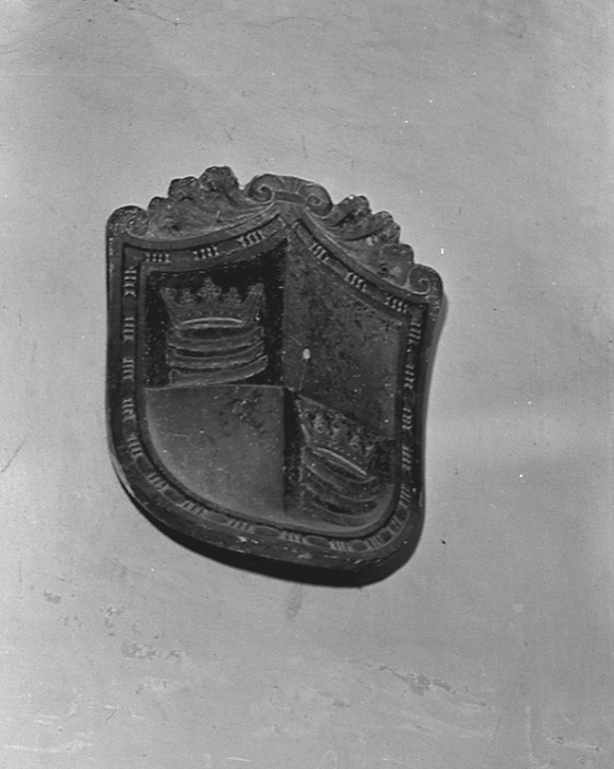 Stemma gentilizio di Pellegrino Baselli Grillo, stemma gentilizio (rilievo, elemento d'insieme) - ambito veneto (sec. XVI)