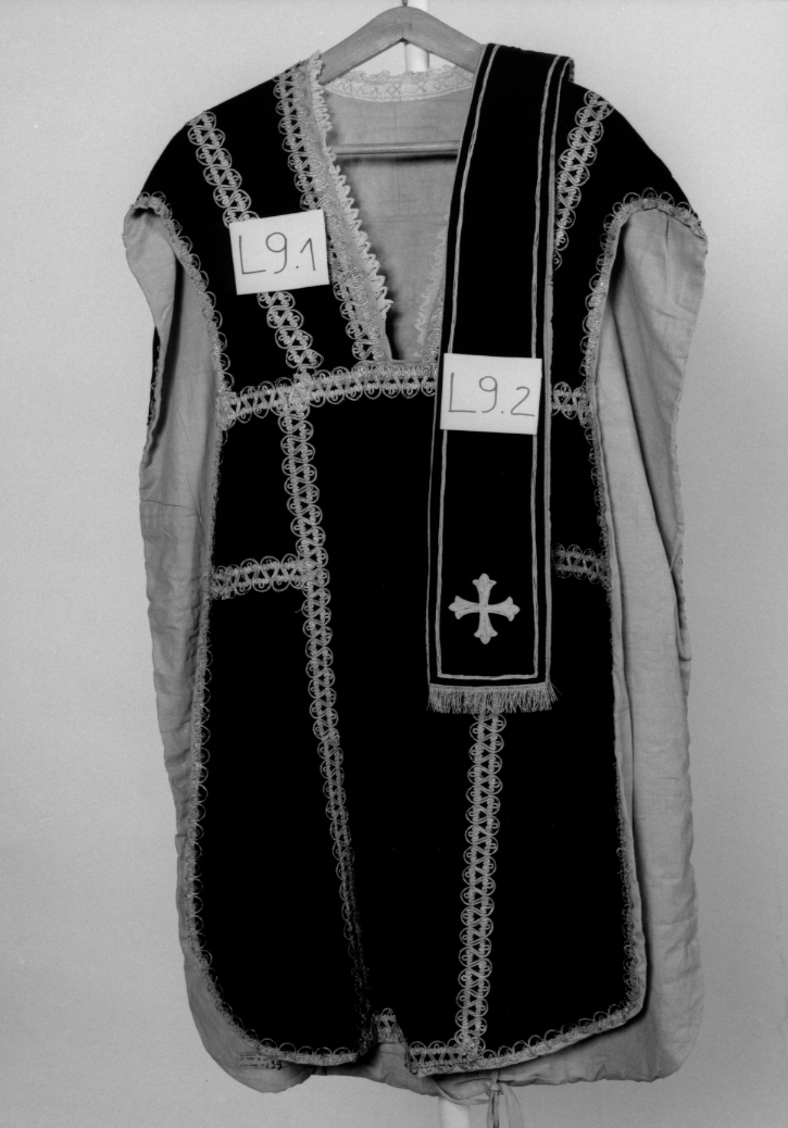 pianeta, elemento d'insieme - manifattura veneta (prima metà sec. XX)