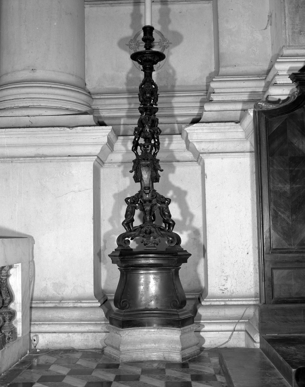 candeliere, serie di Roccatagliata Niccolò, Groppo Cesare (sec. XVI)