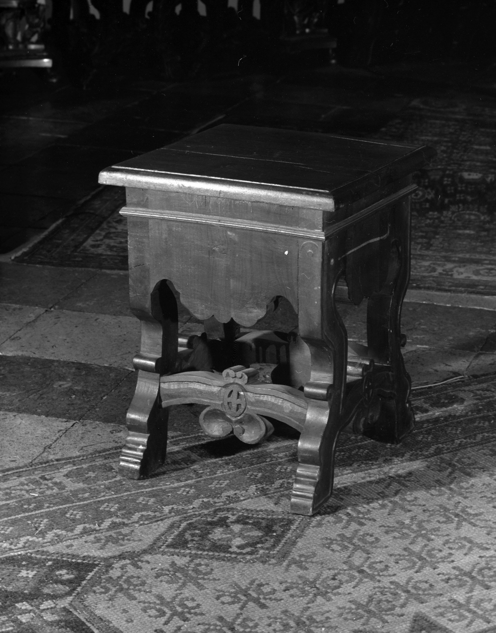 sgabello, serie - ambito veneto (sec. XIX)