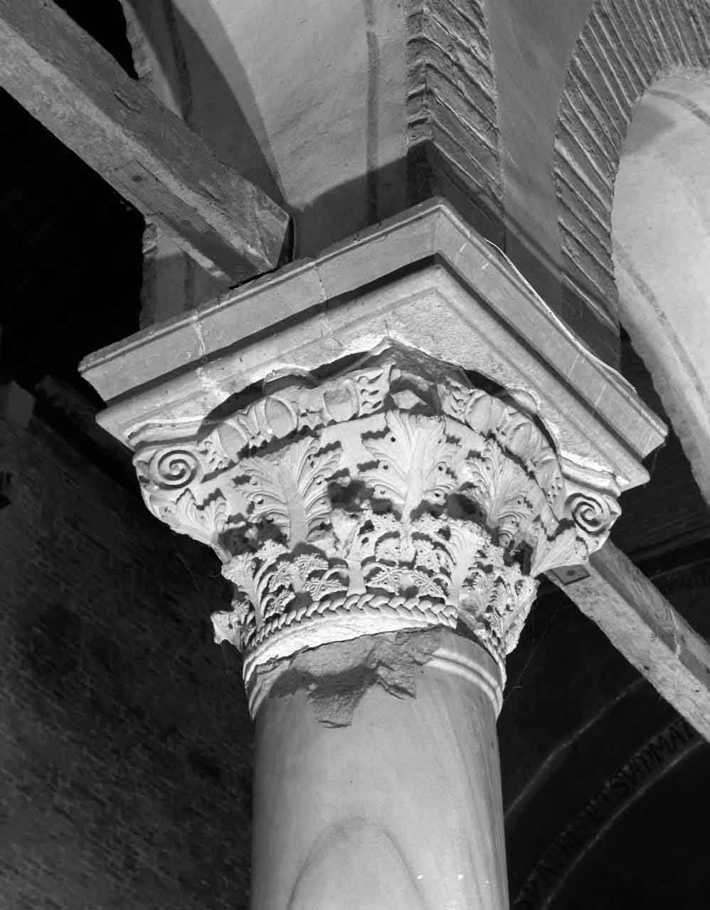 capitello - ambito veneto (sec. XI)