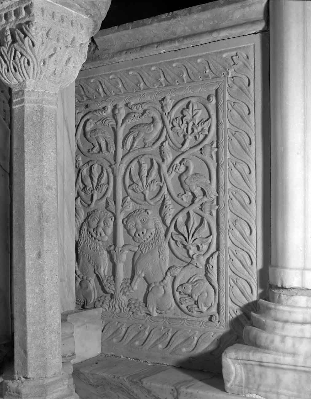 pluteo - ambito veneziano (seconda metà sec. XI)