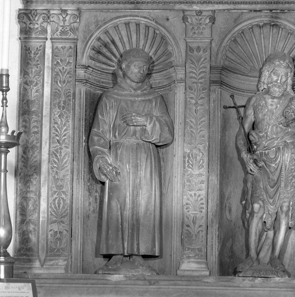 San Francesco d'Assisi (statua, elemento d'insieme) di Rossellino Antonio (sec. XV)