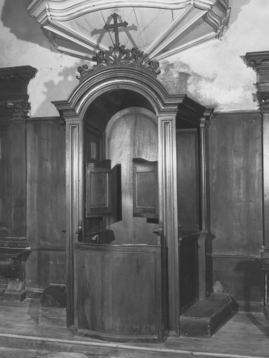 confessionale - ambito veneto (prima metà sec. XIX)