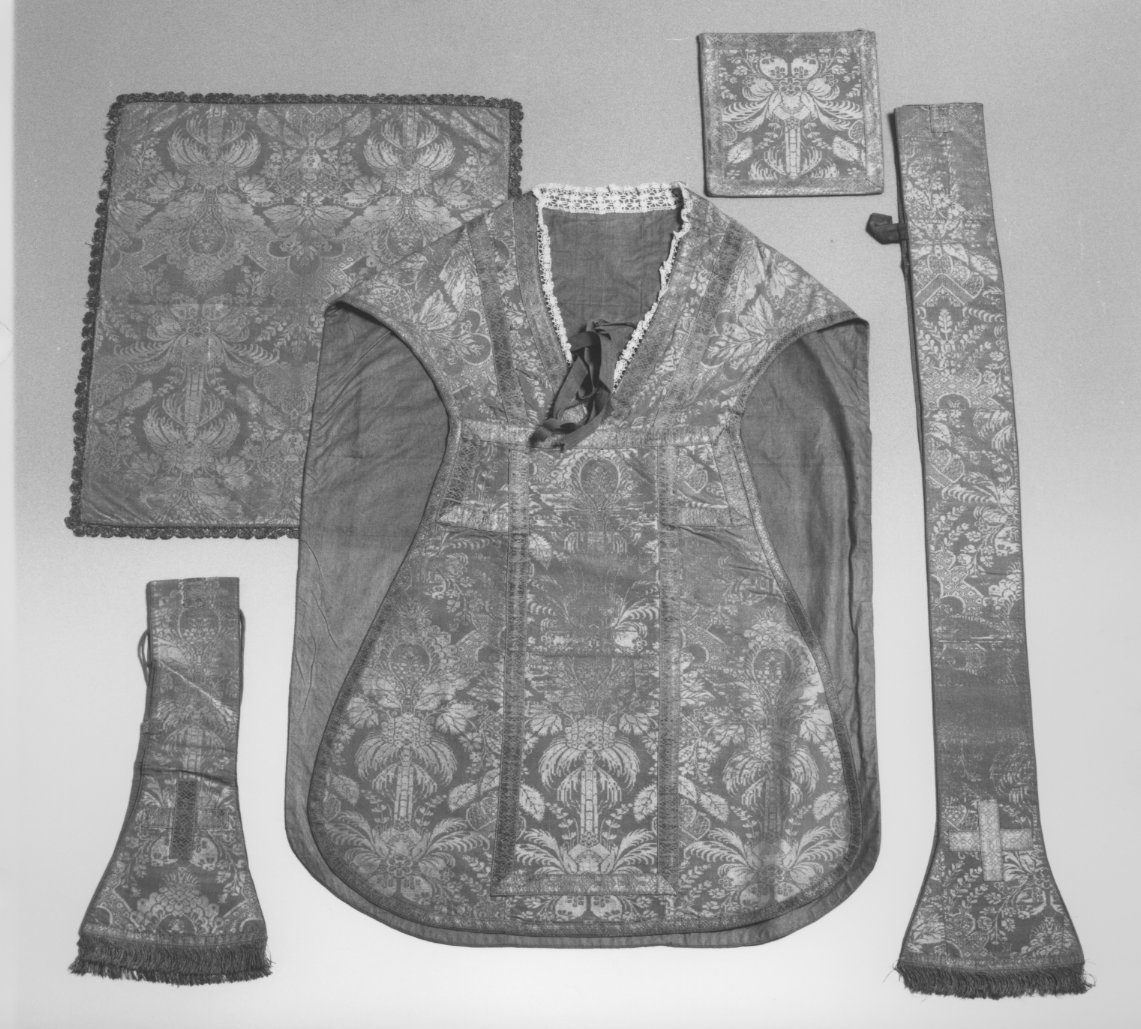 pianeta, elemento d'insieme - manifattura veneta (sec. XVIII)