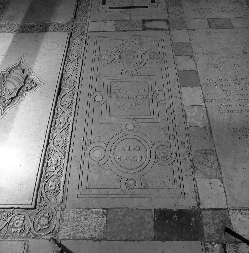 lapide tombale - ambito veneto (sec. XV)