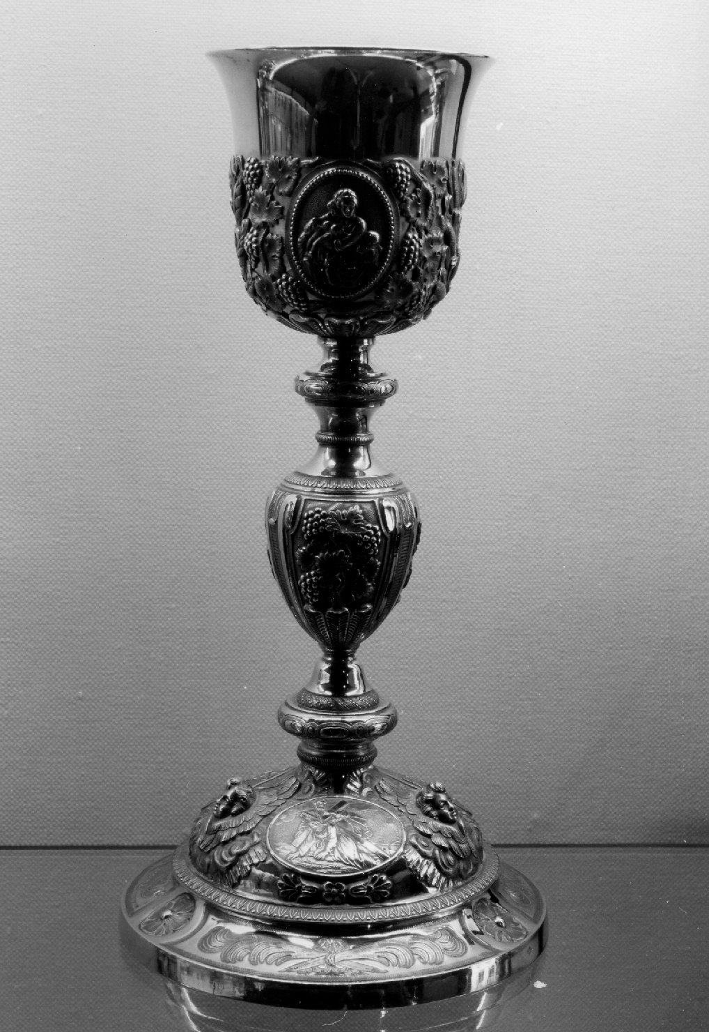 calice, elemento d'insieme - bottega veneziana (metà sec. XIX)