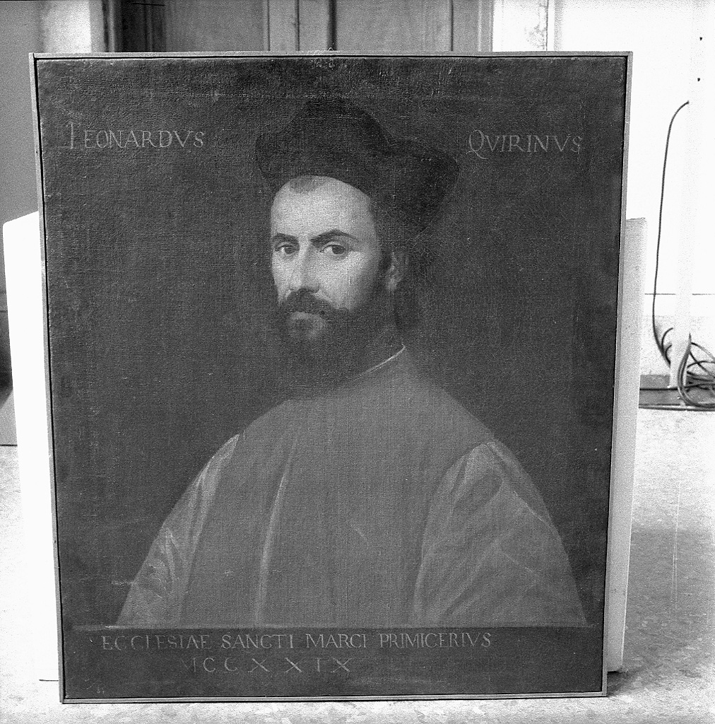 RITRATTO DI LEONARDO QUERINI PRIMICERIO, ritratto d'uomo (dipinto) - ambito veneto (metà sec. XVI)