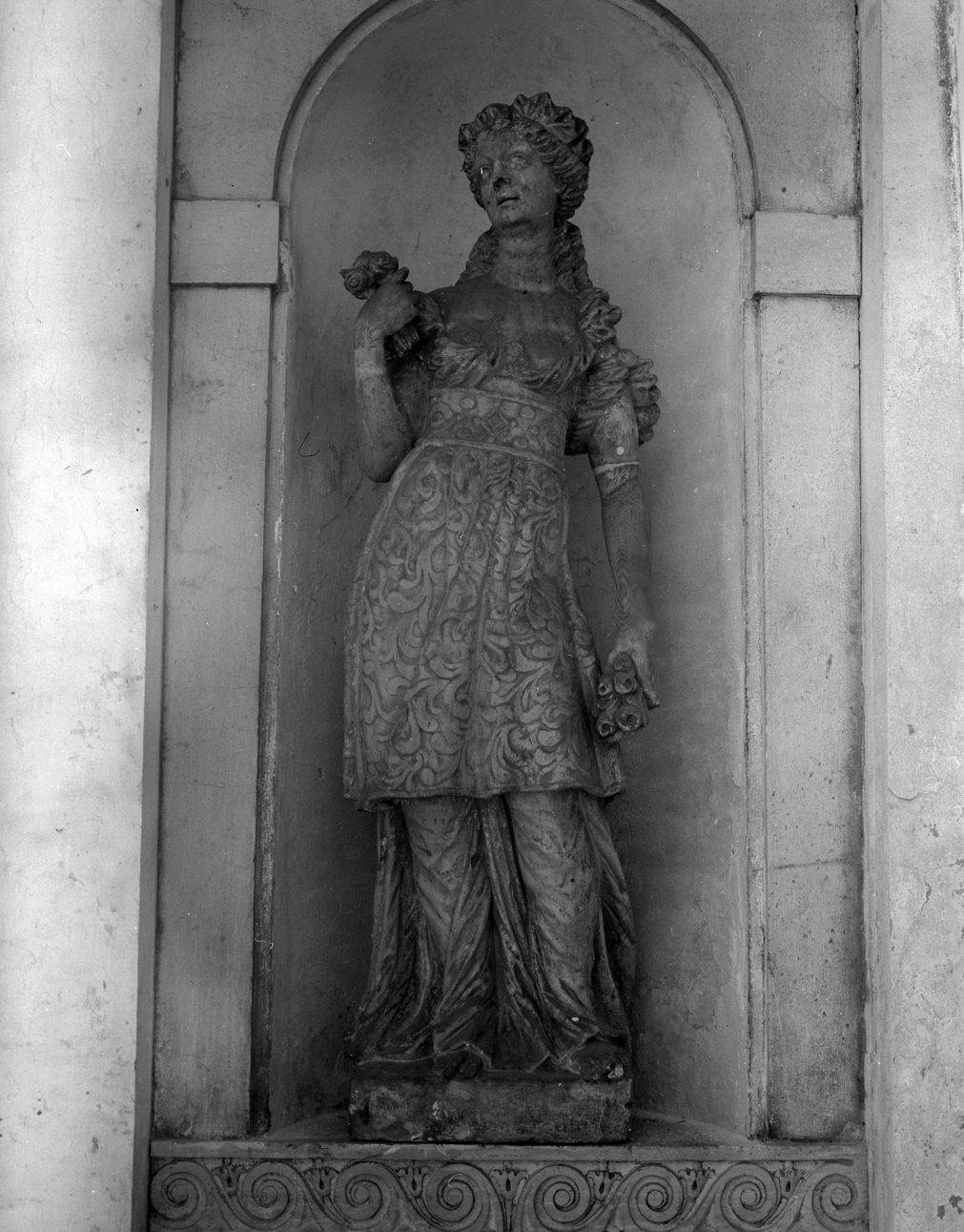 figura femminile (statua) - ambito veneto (terzo quarto sec. XVII)