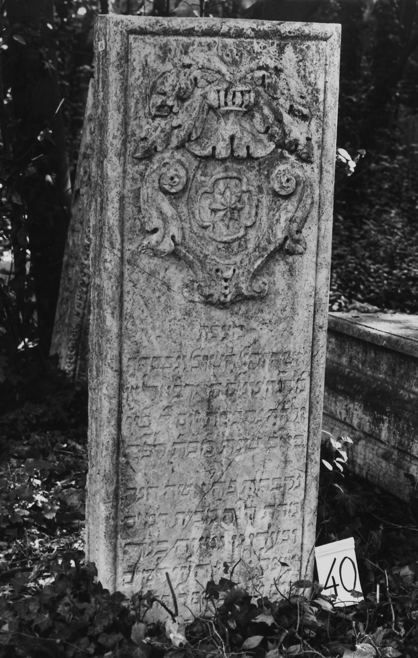 coperchio di sarcofago - ambito veneto (sec. XVII)