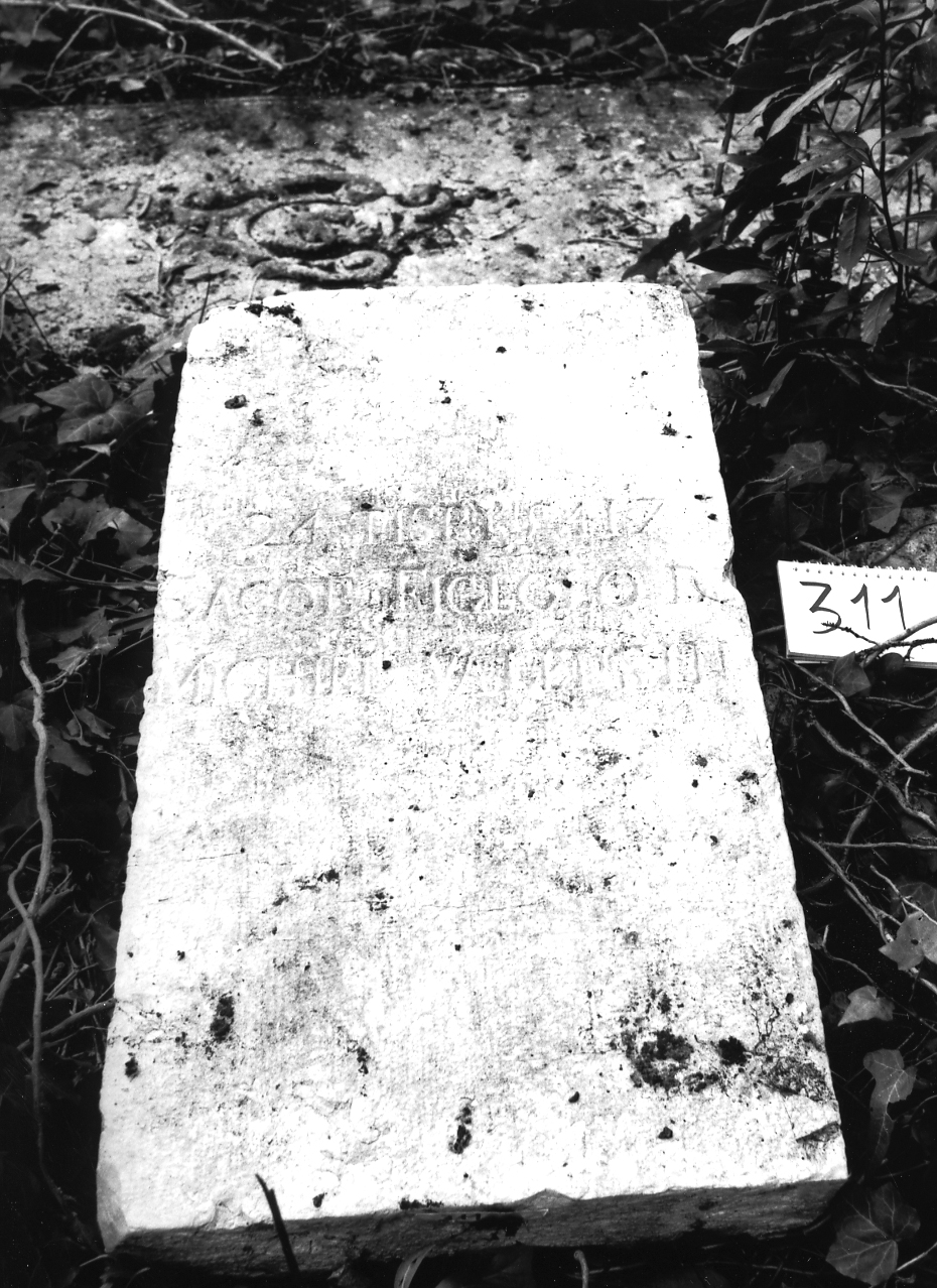 coperchio di sarcofago - ambito veneto (sec. XVII)