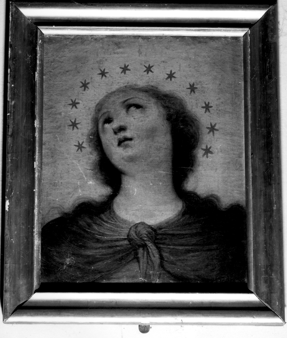 MADONNA CON AUREOLA DI STELLE (dipinto) di Salvi Giovanni Battista detto Sassoferrato (attribuito) (sec. XVII)