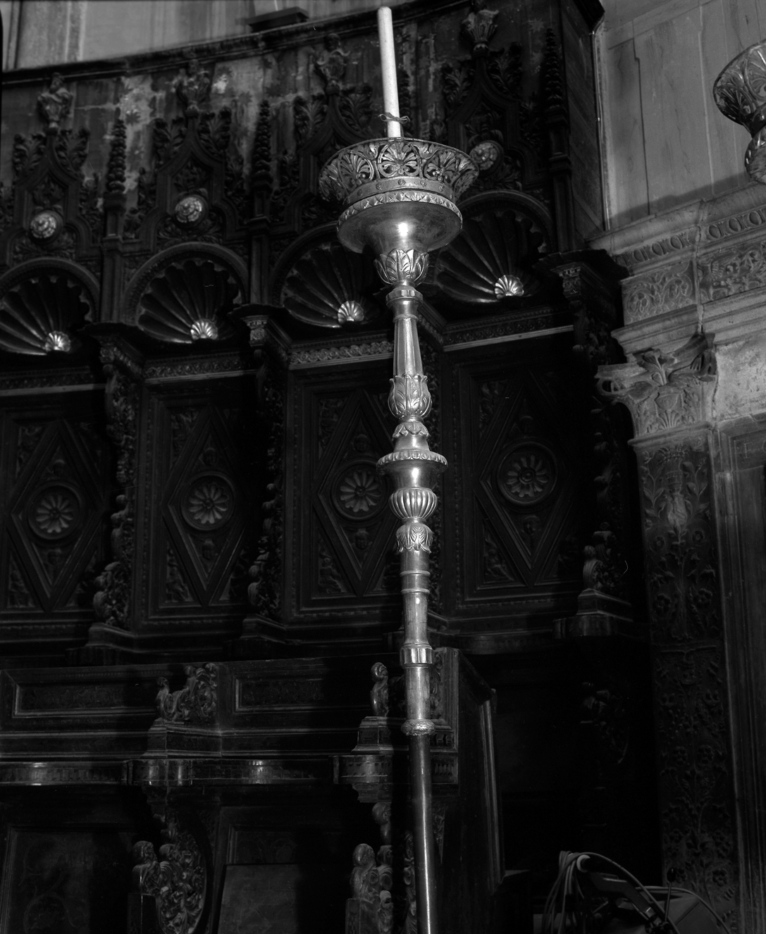 candelabro portatile - ambito veneto (seconda metà sec. XVIII)