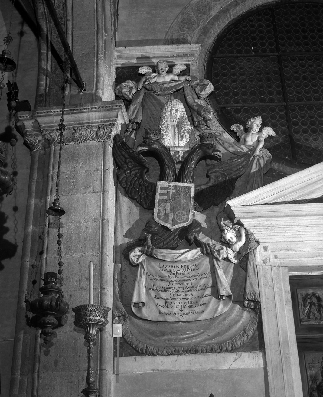ritratto d'uomo (monumento funebre) di Gaspari Antonio (attribuito), Baratta Pietro (attribuito) (sec. XVII)