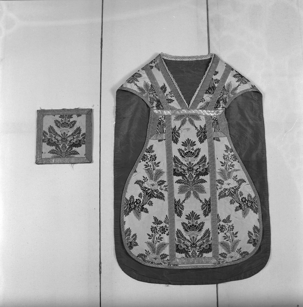 paramento liturgico, insieme - manifattura italiana (sec. XIX)