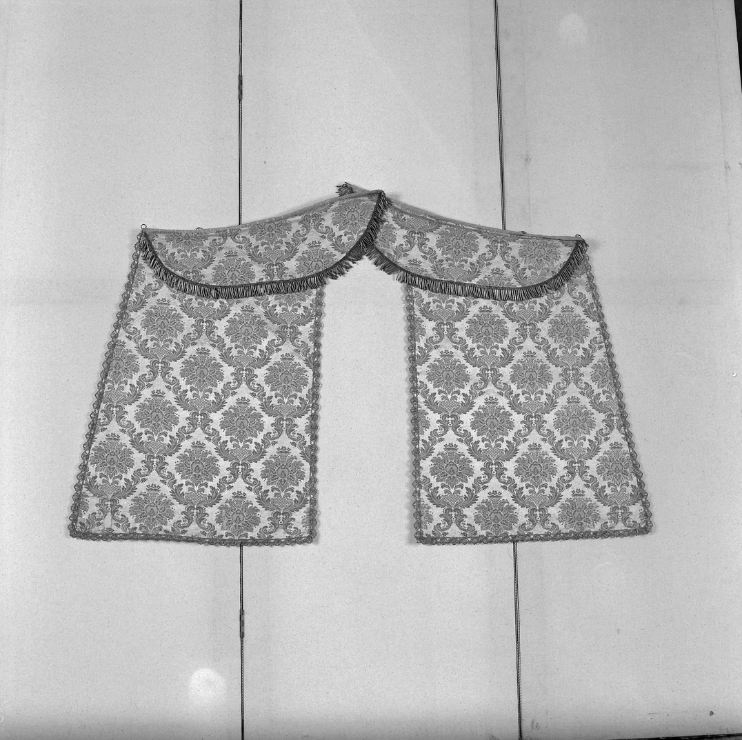 tendina - manifattura italiana (metà sec. XX)