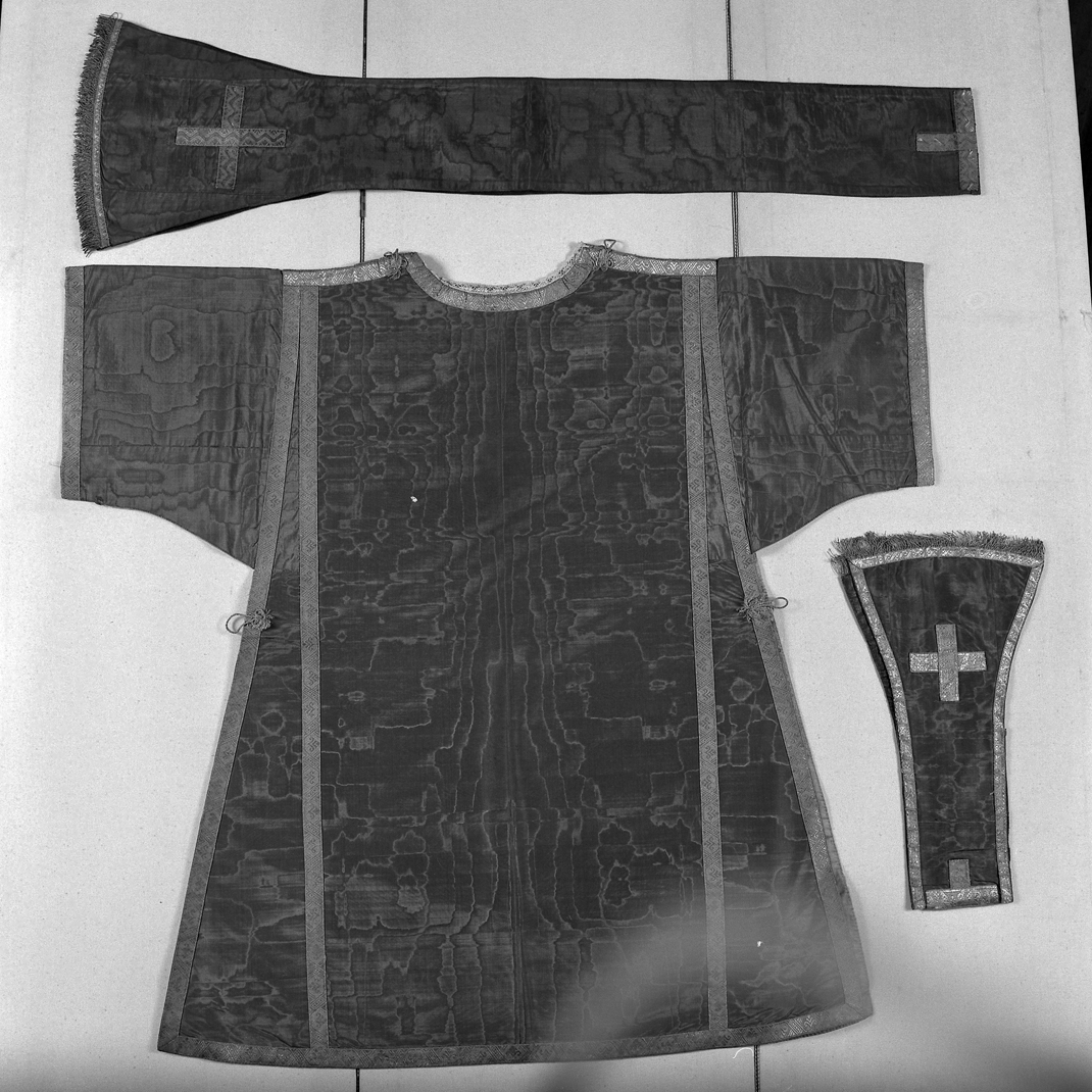 paramento liturgico, insieme - manifattura italiana (prima metà sec. XX)