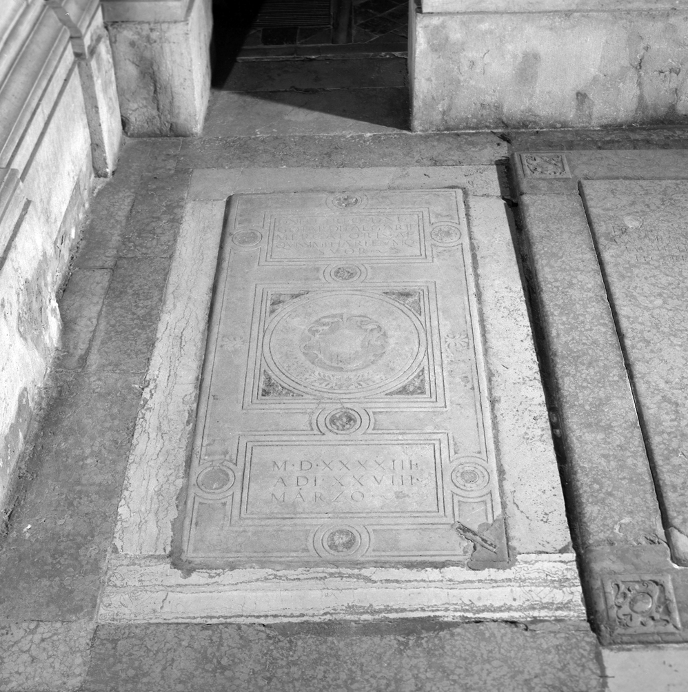 lastra tombale - ambito veneziano (sec. XVI)