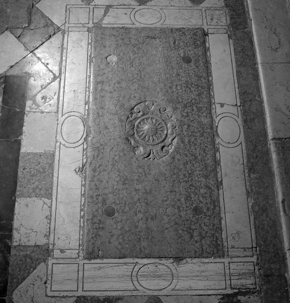 lastra tombale - ambito veneziano (sec. XVII)