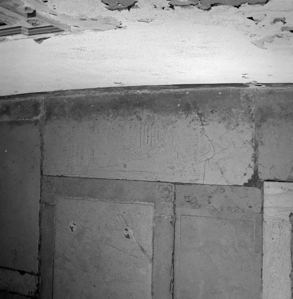 lastra tombale - ambito veneziano (sec. XVII)