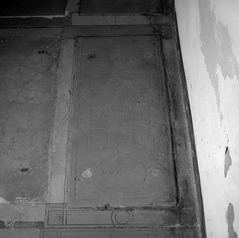 lastra tombale - ambito veneziano (sec. XVI)