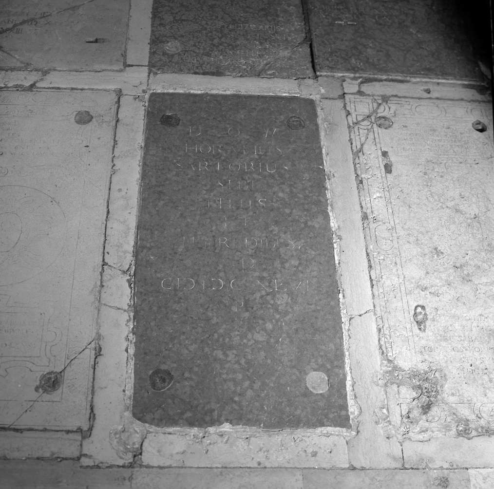 lastra tombale - ambito veneziano (sec. XVII)