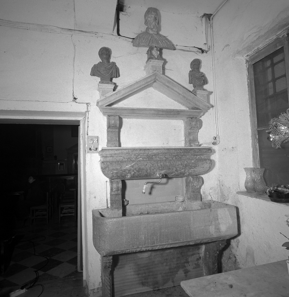 lavabo da sacrestia - ambito veneto (sec. XVI)