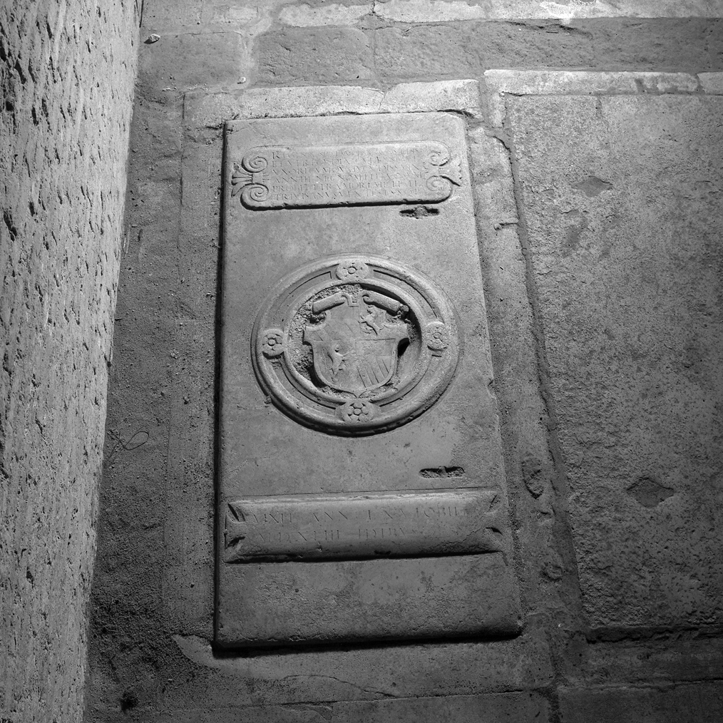 lastra tombale - ambito veneto (sec. XVI)