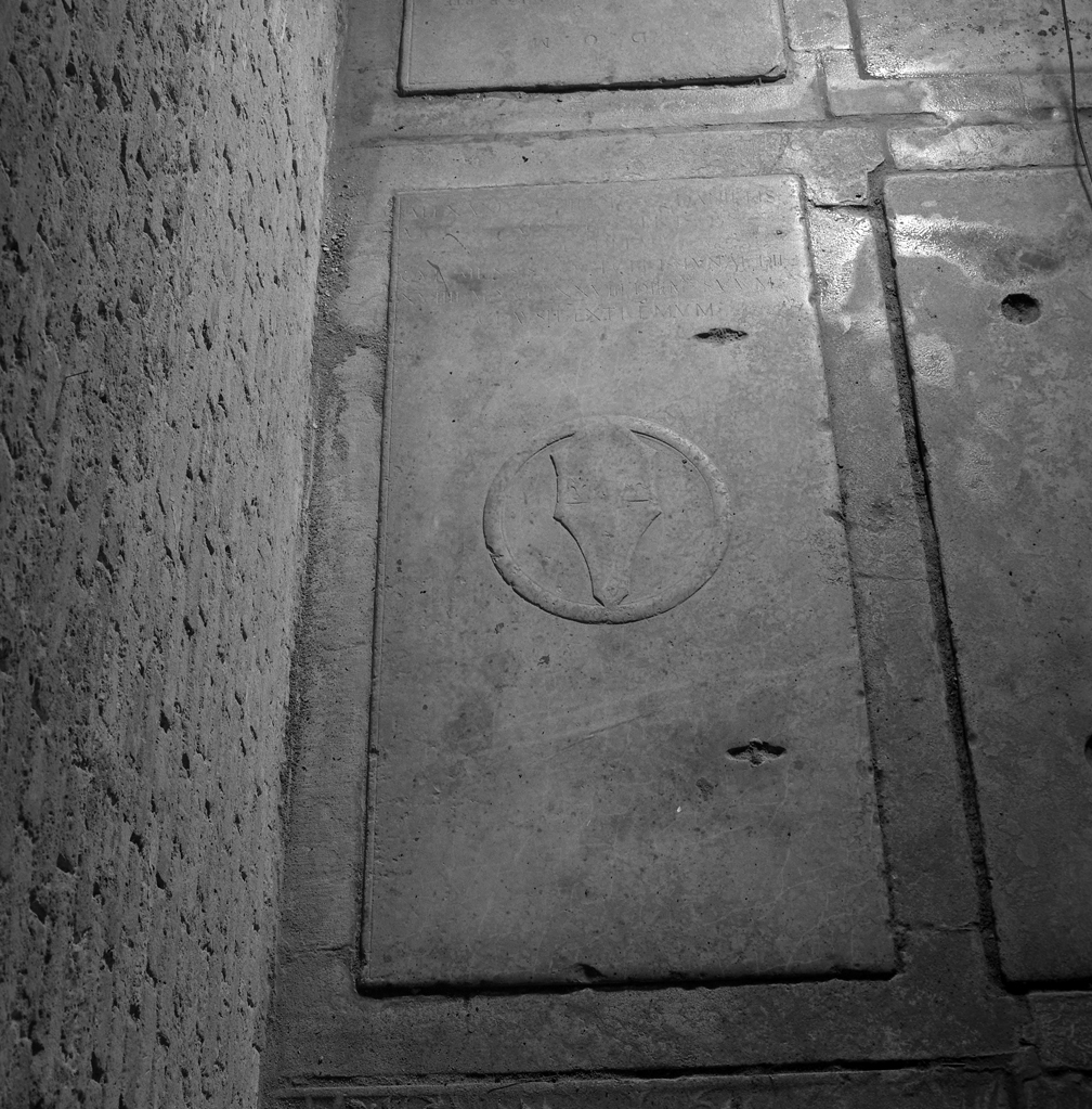 lastra tombale - ambito veneto (sec. XV)