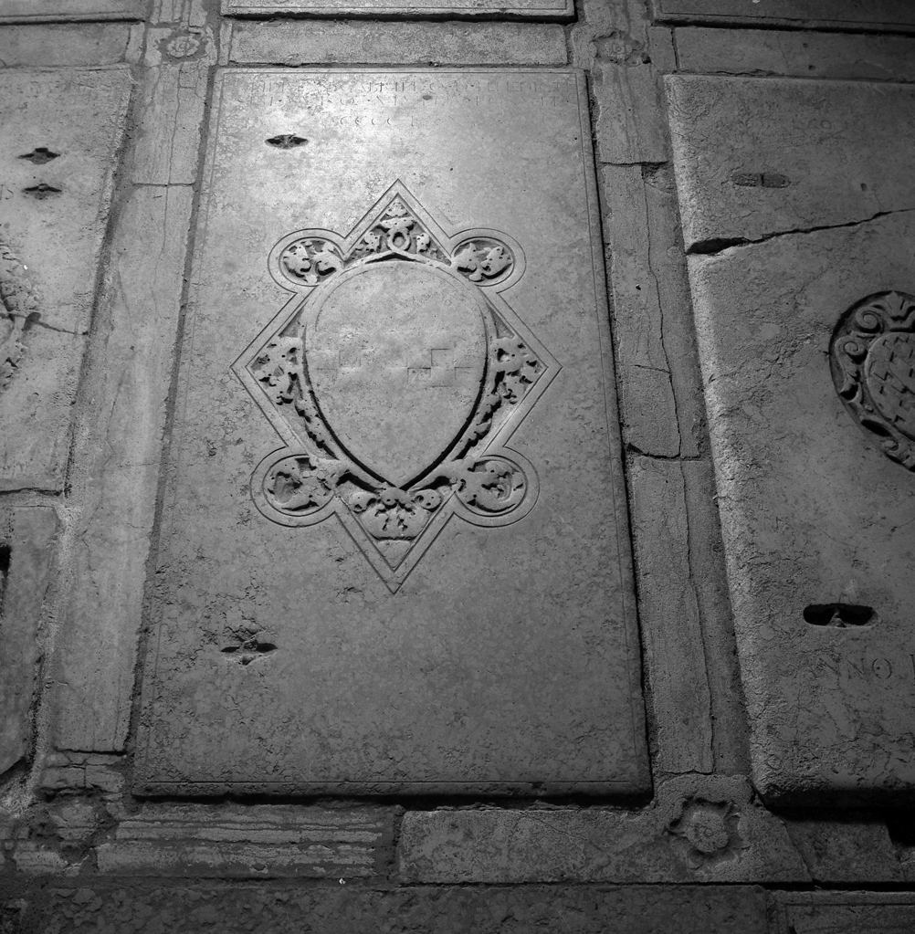 lastra tombale - ambito veneto (sec. XVI)
