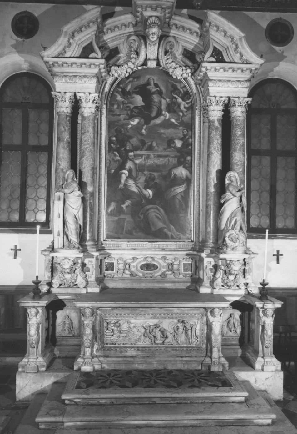 altare di Smeraldi Francesco detto Fracà (sec. XVI)